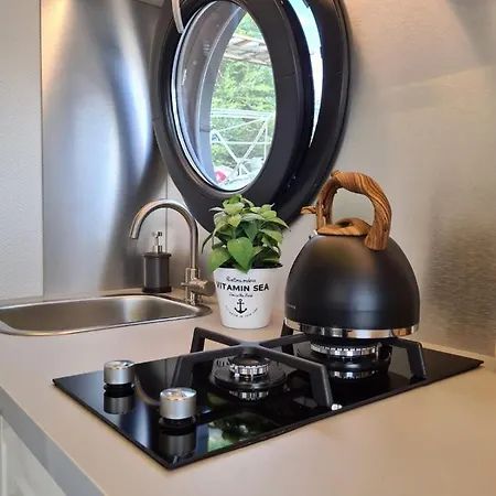 Otter Comfort Klasse Xl Houseboat Ophoven